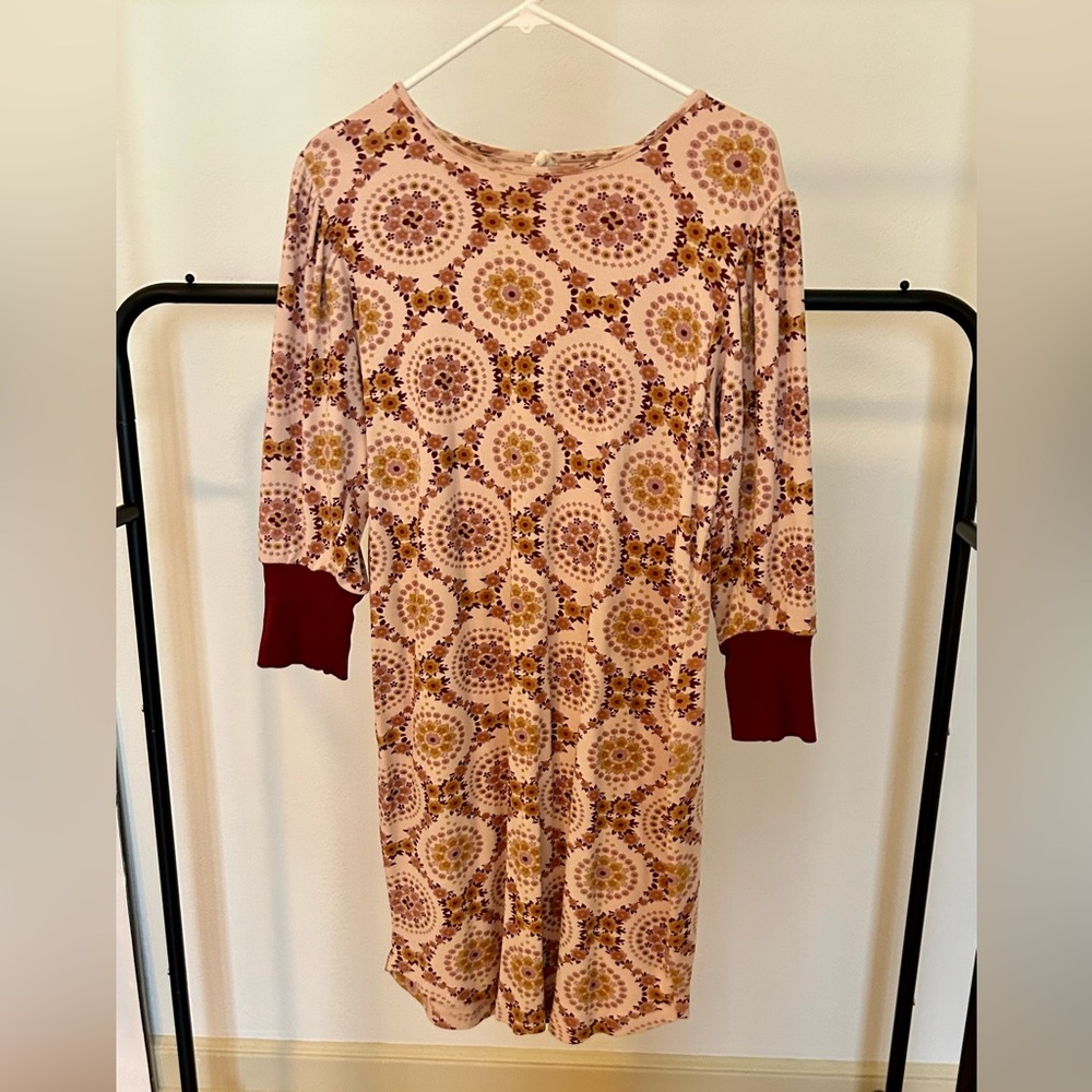 kate quinn Long Sleeve Pink and Maroon Patterned Dress